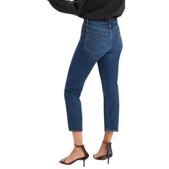 NWT Levis Wedgie Straight dark cropped jeans in Salsa Charleston Outlasted 25x26 - Picture 1 of 15